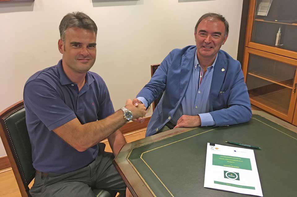Renovación del convenio de colaboración firmado con Caja Rural de Navarra