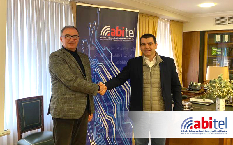 ABITEL y el Colegio de Administradores de Fincas de Bizkaia firman un acuerdo para fomentar la profesionalidad en la buena gestión de los edificios.