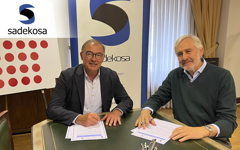 SADEKOSA firma acuerdo con CAF Bizkaia