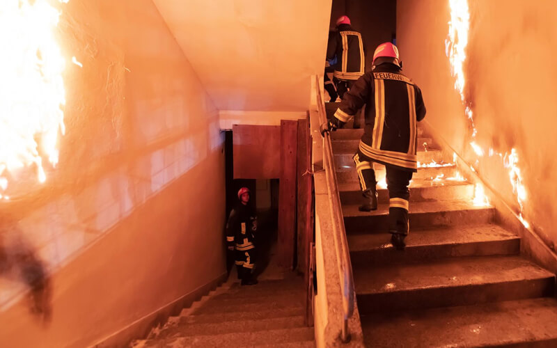 Normativa para la reducción del ancho de la escalera